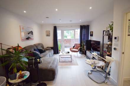 Woodlark Apartments, London, Image 3