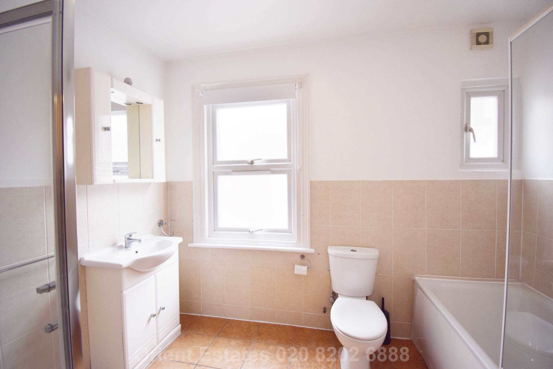 Graham Road, West Hendon, Image 10