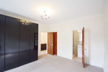 Graham Road, West Hendon, Image 13