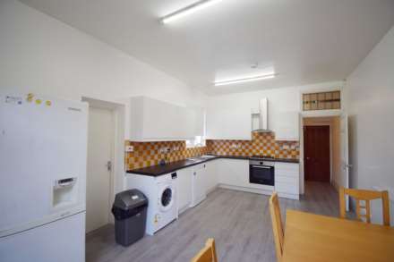 Graham Road, West Hendon, Image 7