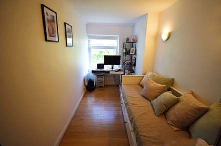 Hendon Lodge, NW4, Image 6