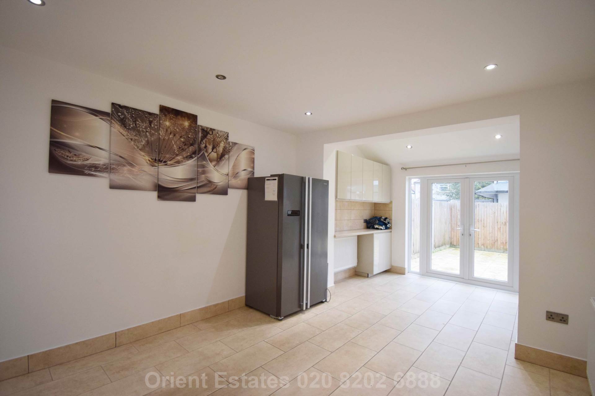 Deans Lane, Edgware, Image 1