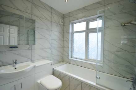 Deans Lane, Edgware, Image 7