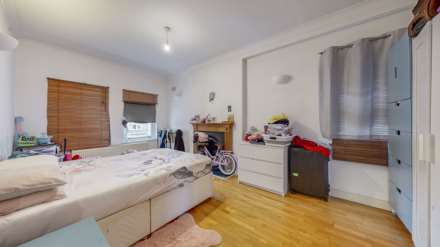 Minster Road, London, Image 4