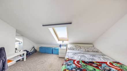Minster Road, London, Image 7