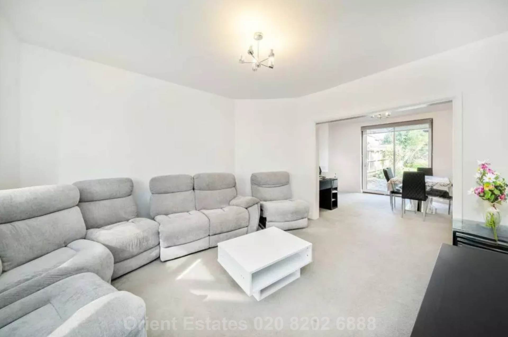 Shirehall Lane, London, Image 2