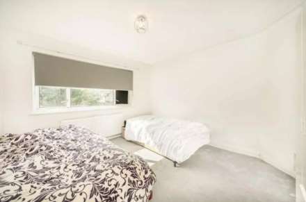 Shirehall Lane, London, Image 7