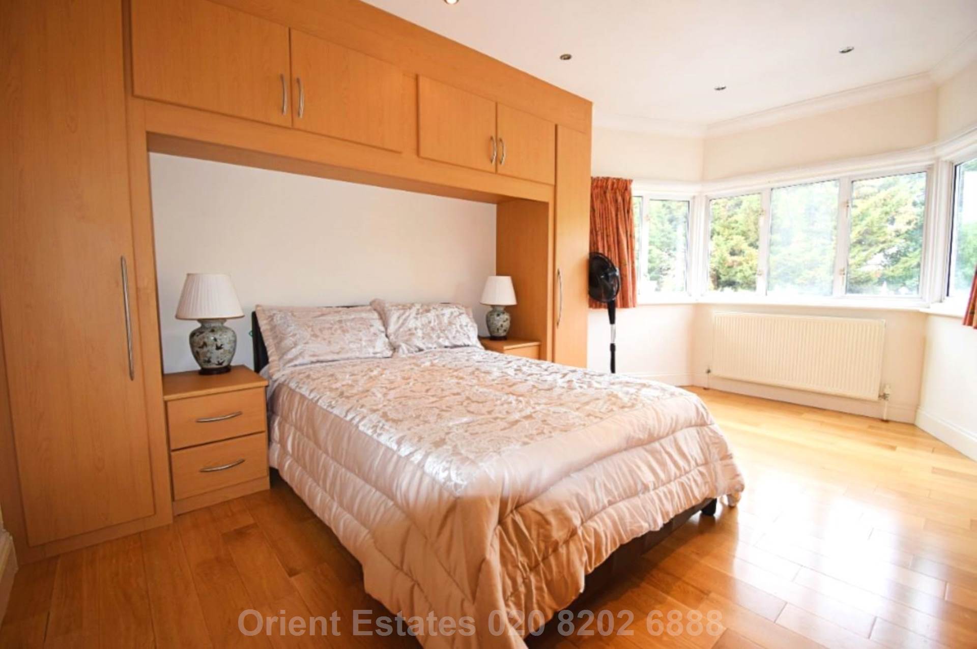 Rundell Crescent, London, Image 7