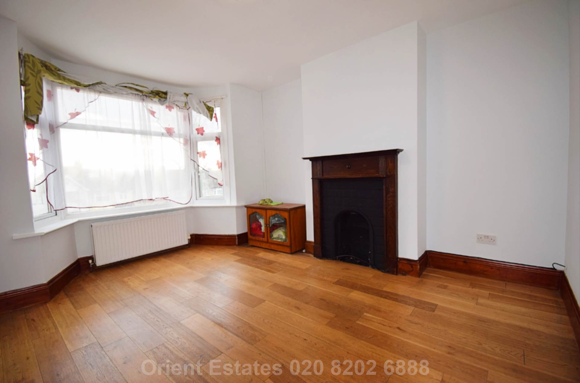 Whitton Avenue, Greenford, Image 2