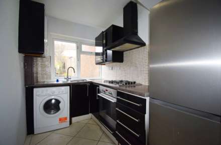 Whitton Avenue, Greenford, Image 4