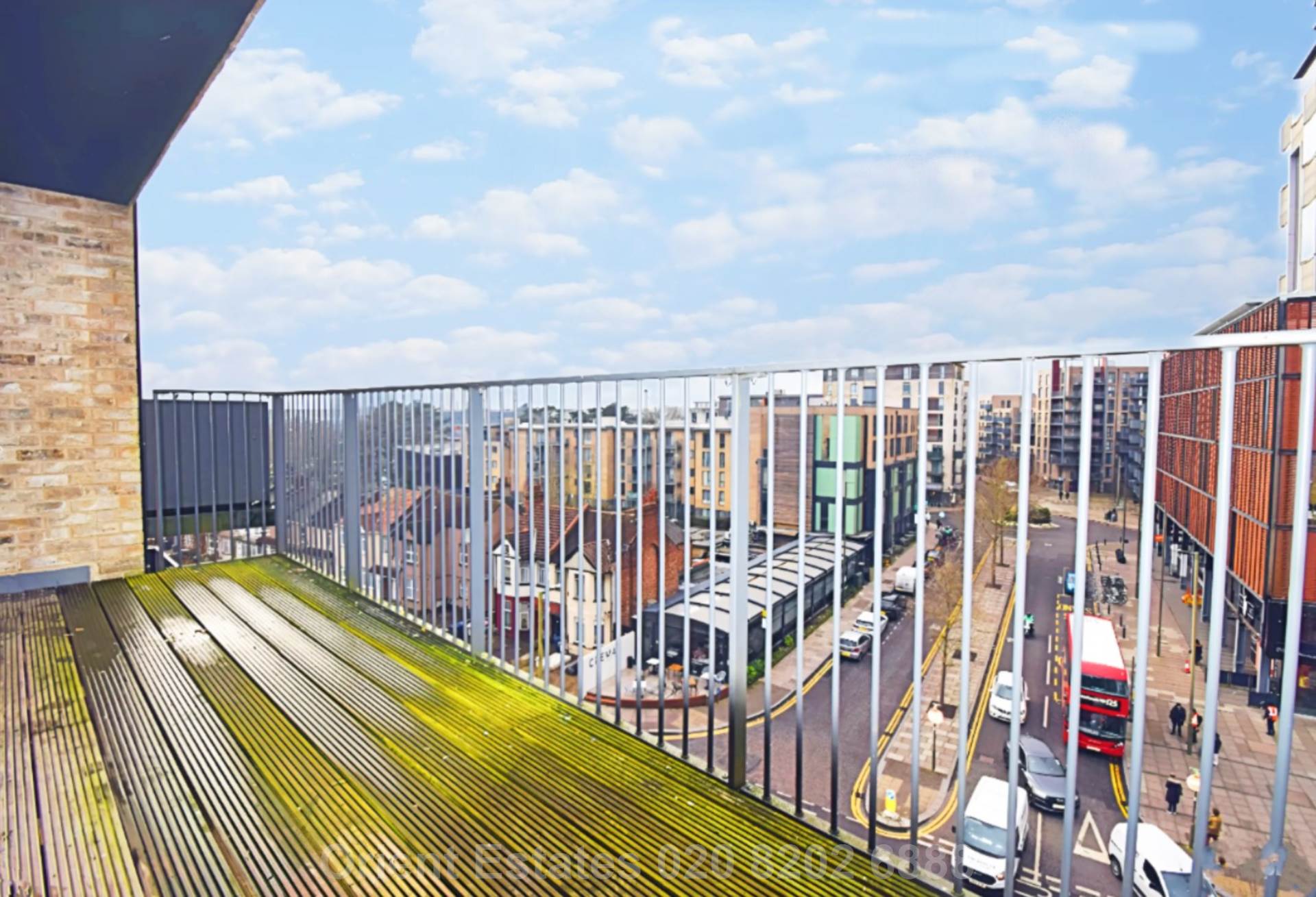Herald Court, London, Image 6