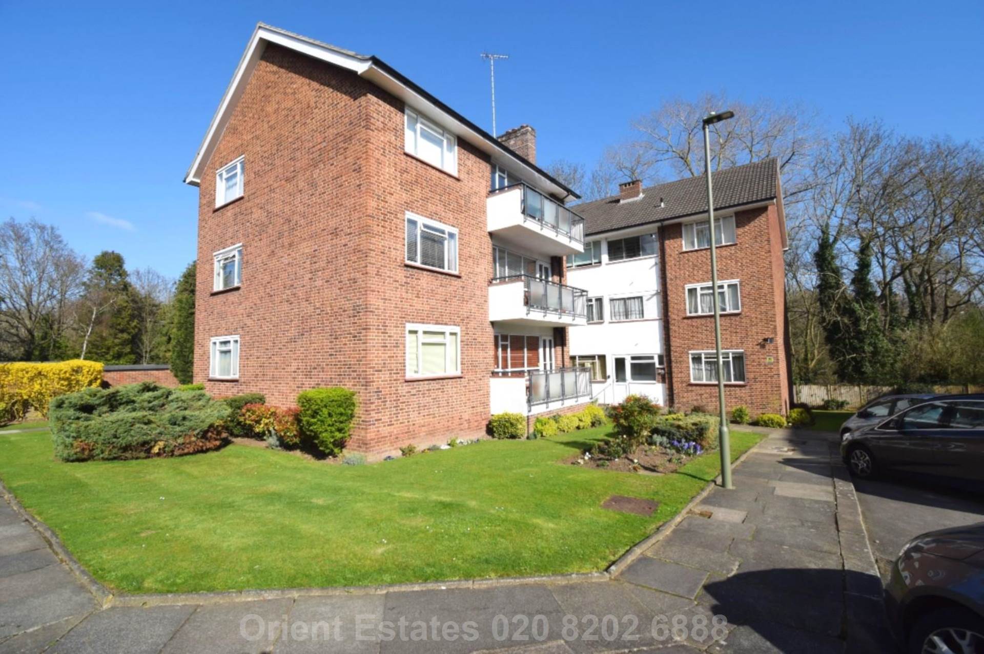 Freeland Park, London, Image 1