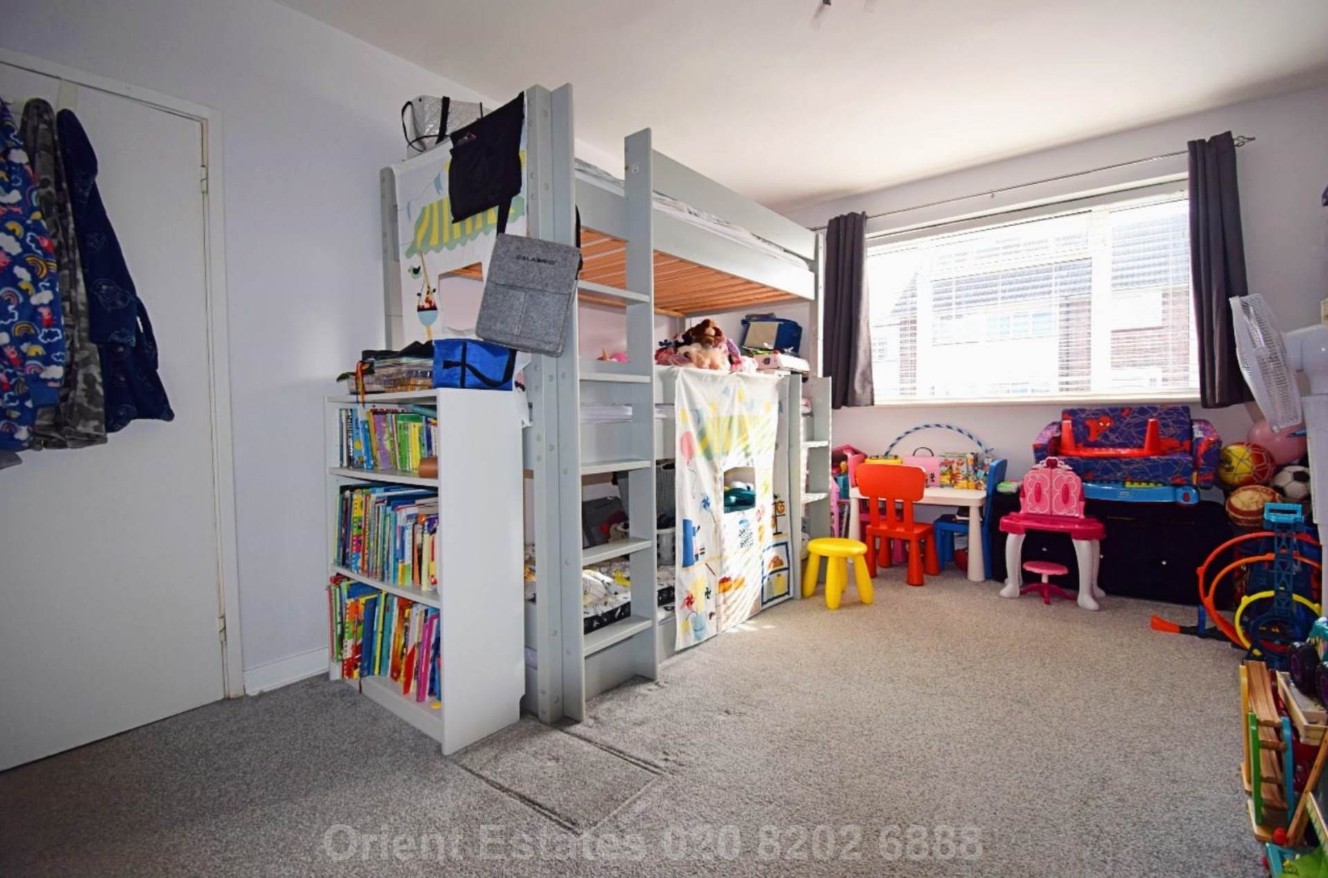 Freeland Park, London, Image 5