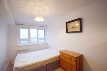 Upper Fosters, London, Image 10