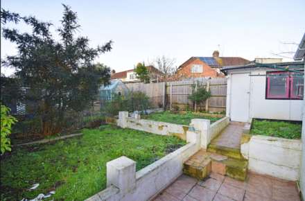 Layfield Crescent, London, Image 8