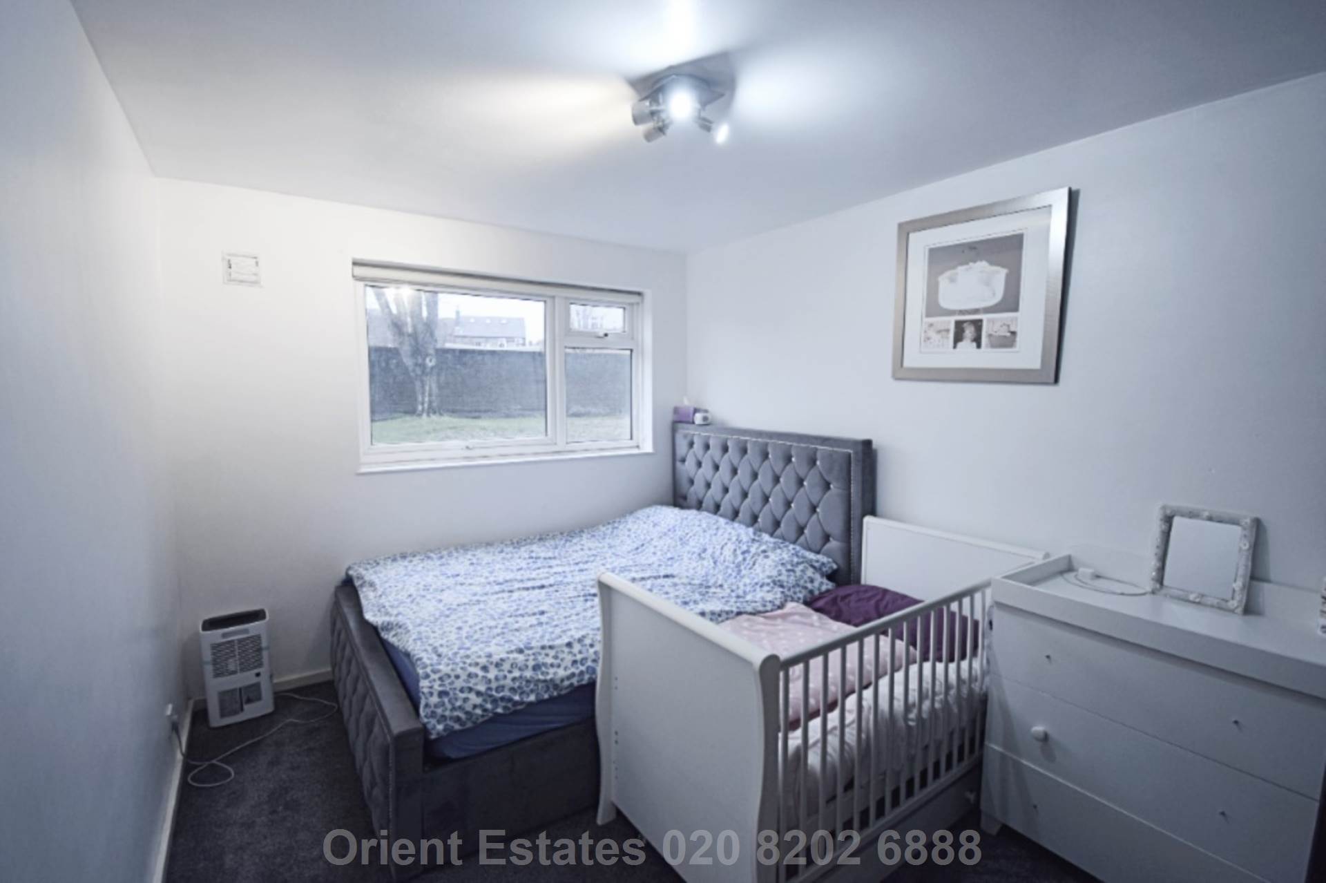 Raffles House, Hendon, Image 4