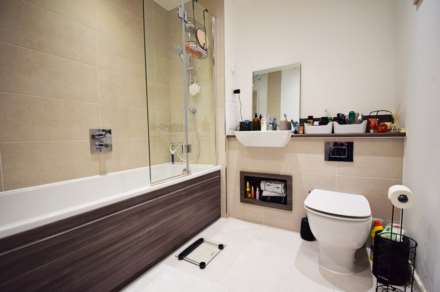 Woodlark Apartments, London, Image 7