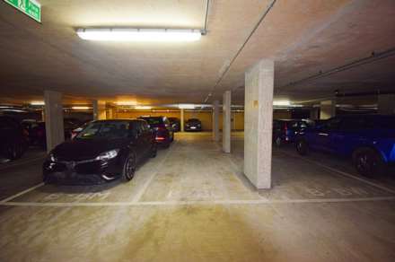Woodlark Apartments, London, Image 9