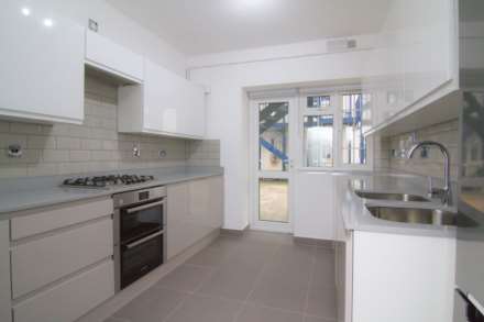 Burnham Court, London, Image 2