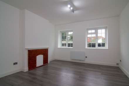 Burnham Court, London, Image 3