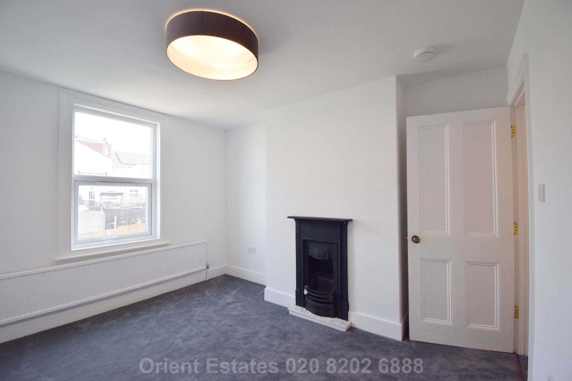 West Hendon Broadway, London, Image 7