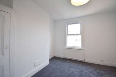 West Hendon Broadway, London, Image 11