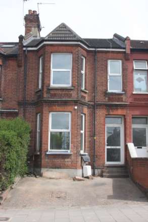 West Hendon Broadway, London, Image 14