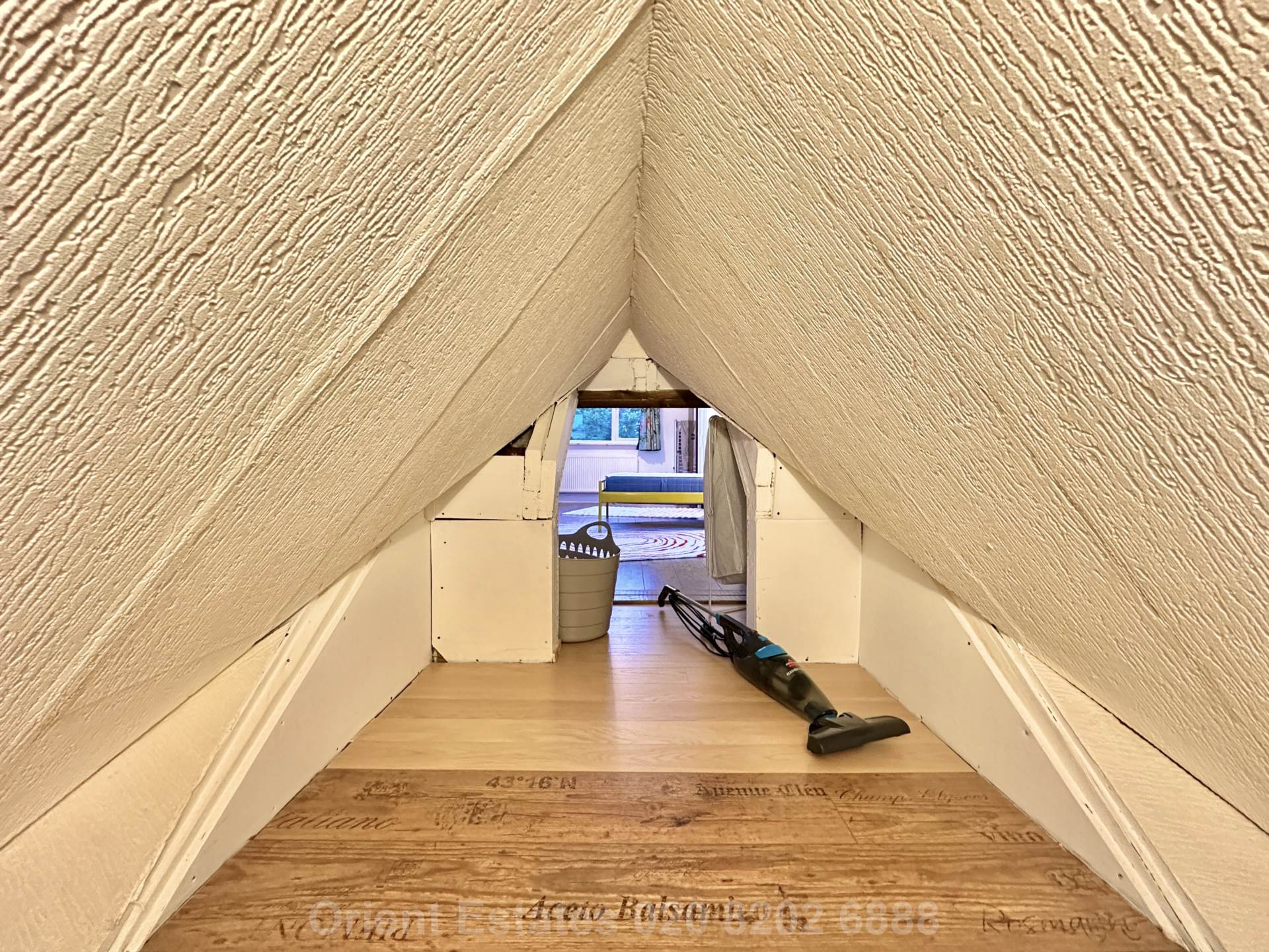 Woodstock Avenue, Golders Green, Image 12