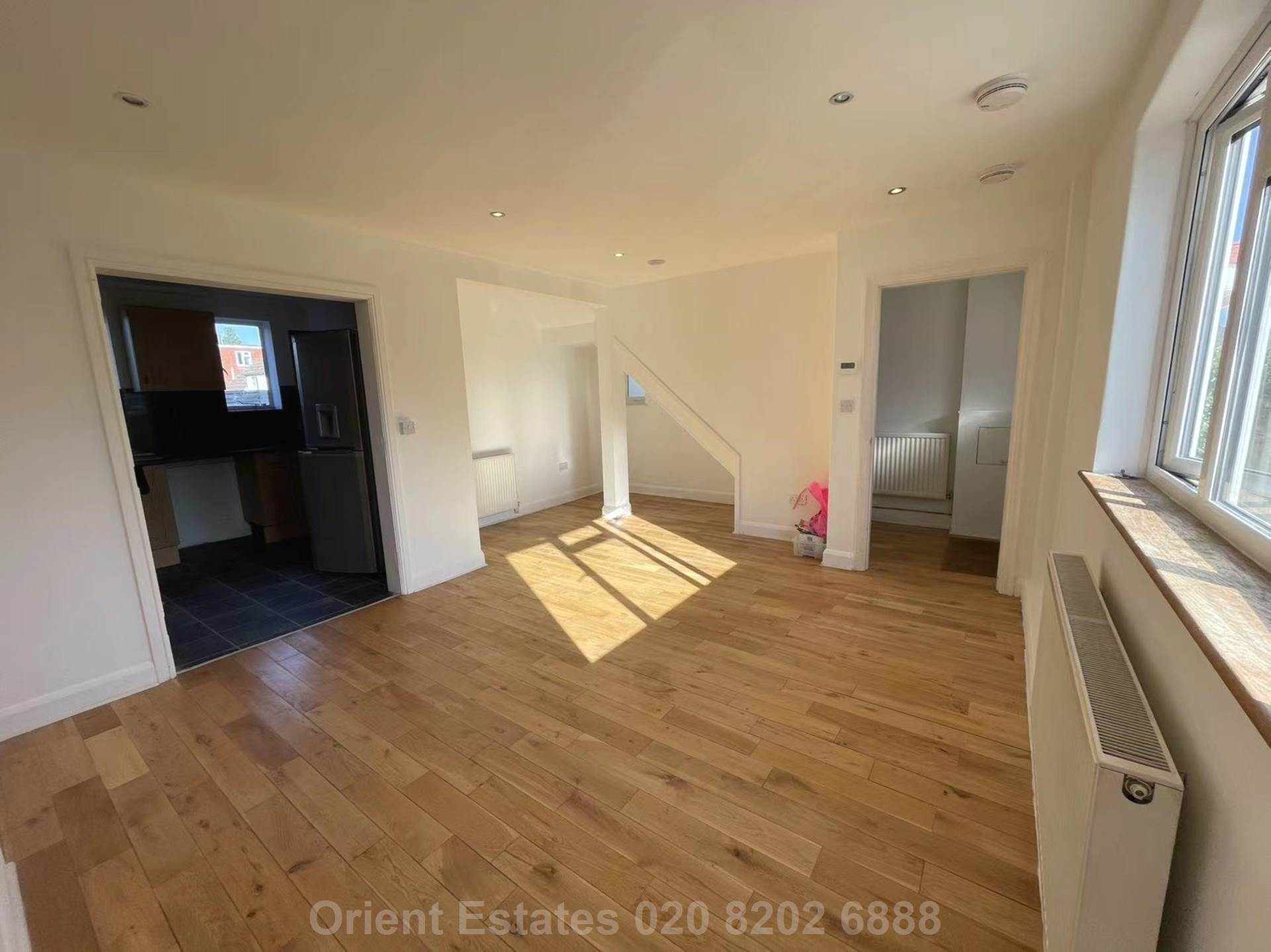 Sturgess Avenue, Hendon, Image 2