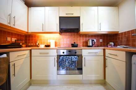 Wenlock Gardens, Hendon, Image 2