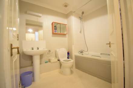 Wenlock Gardens, Hendon, Image 5