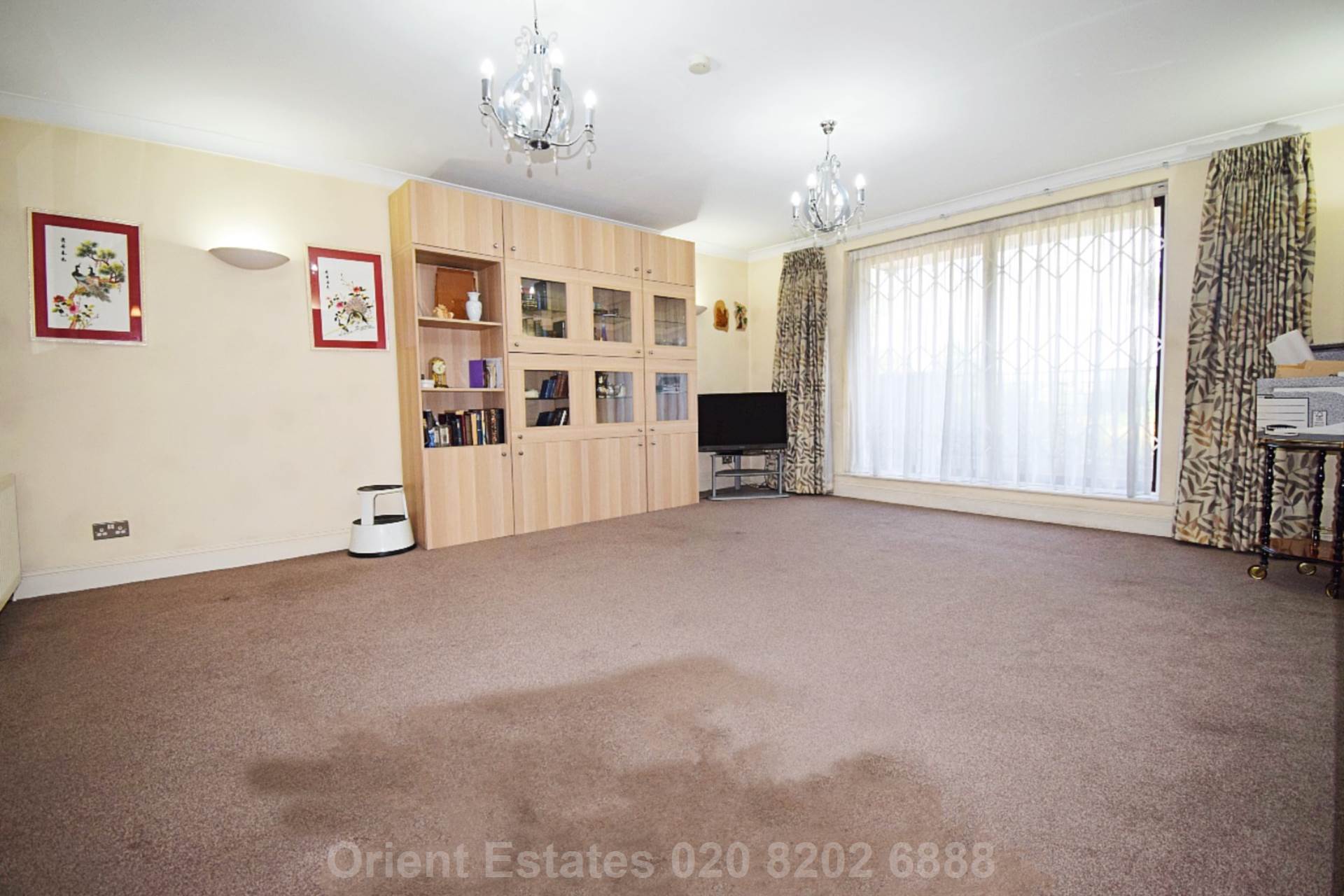 Queens Road, NW4, Image 3