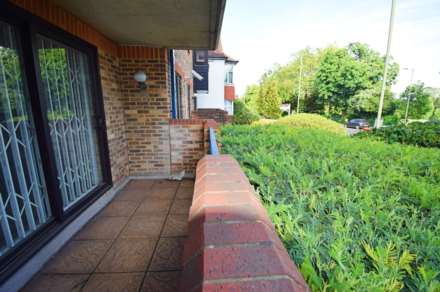 Queens Road, NW4, Image 8