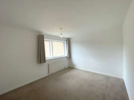 Rankin Close, London, Image 7