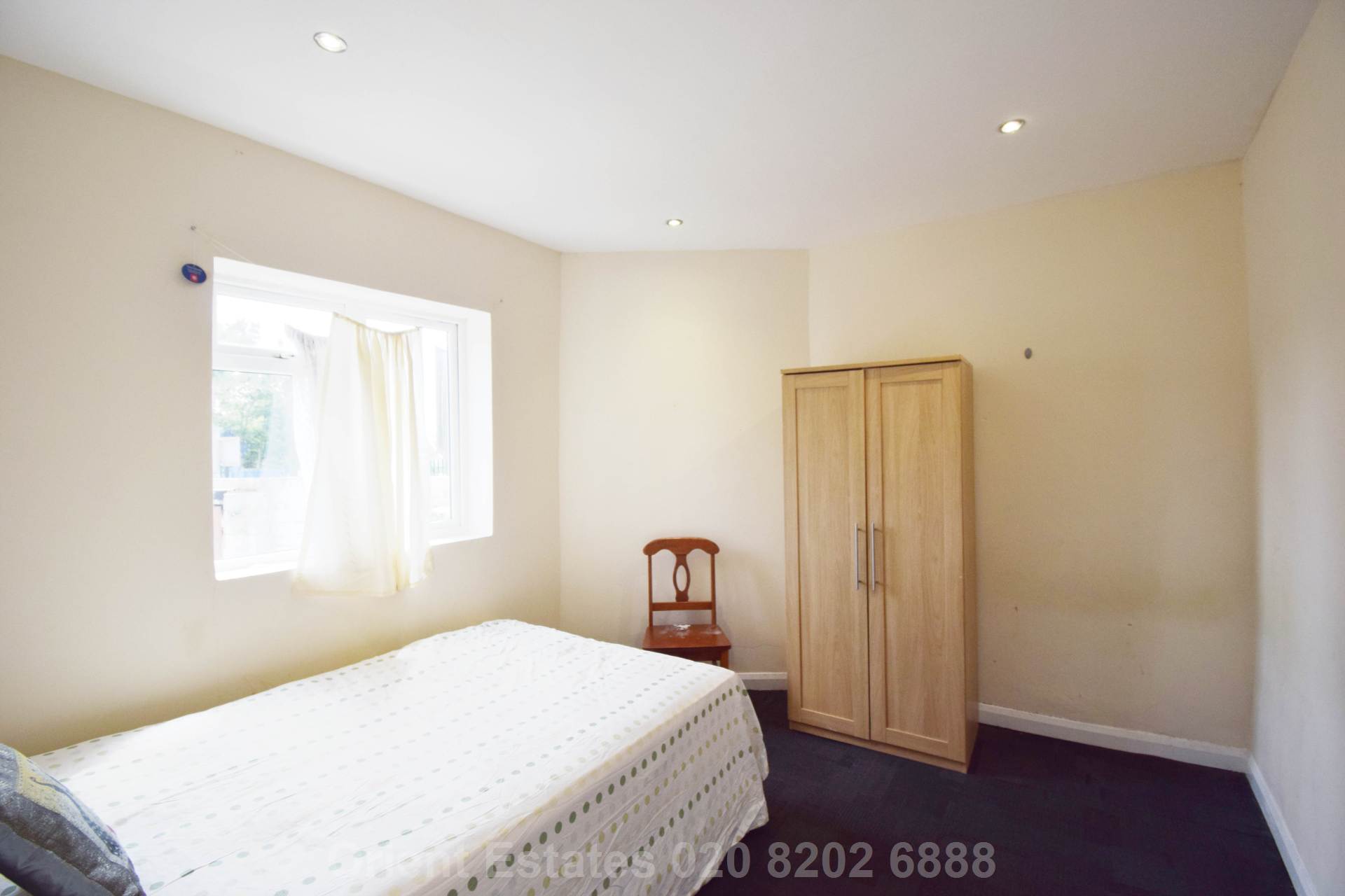 Audley Rd, London, Image 6