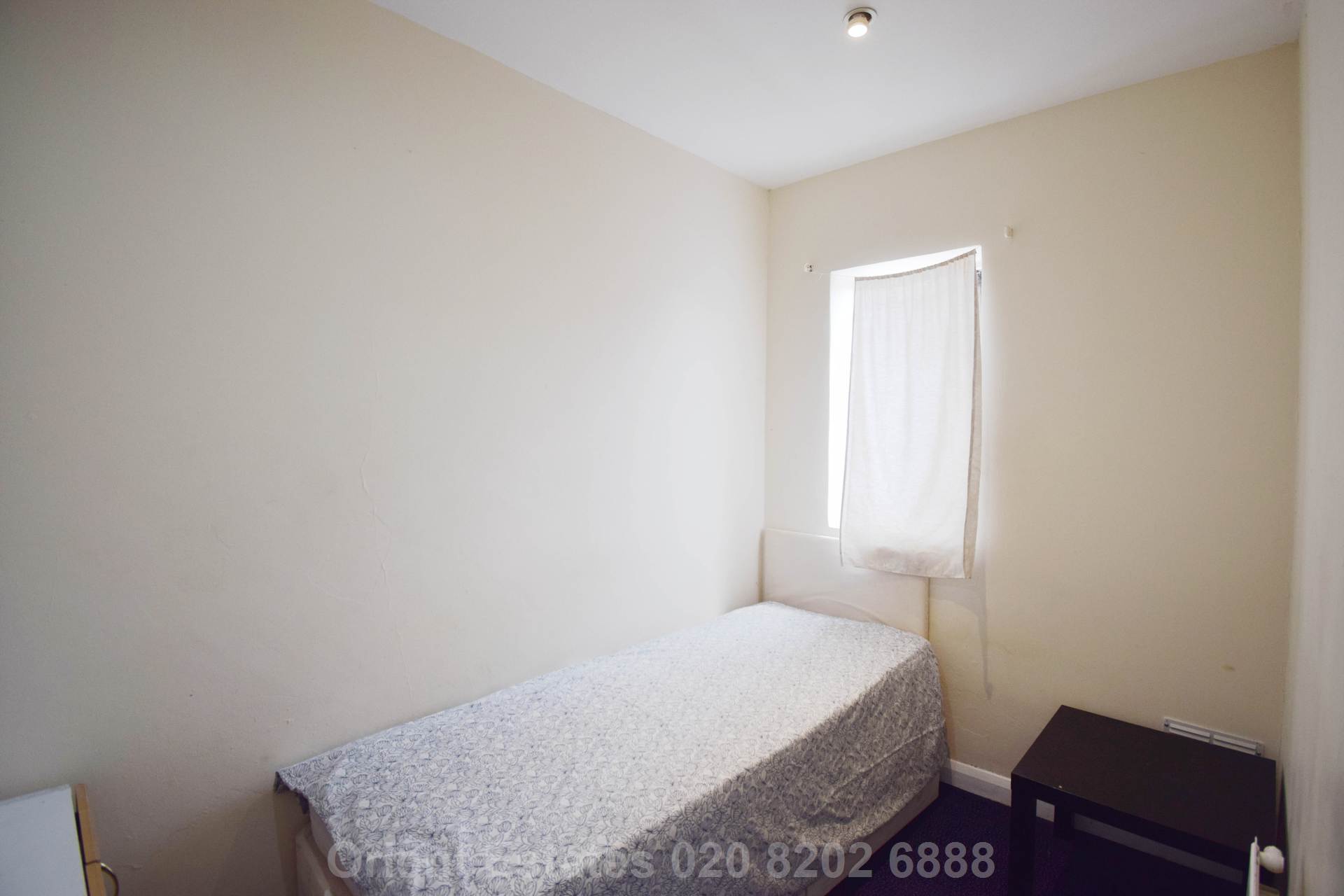 Audley Rd, London, Image 7