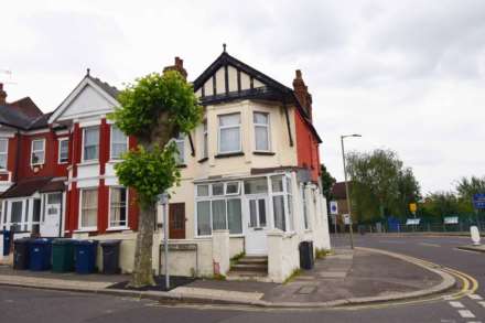 Audley Rd, London, Image 1