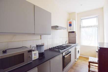 Audley Rd, London, Image 4