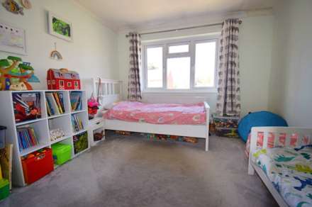 Colin Drive, London, Image 8