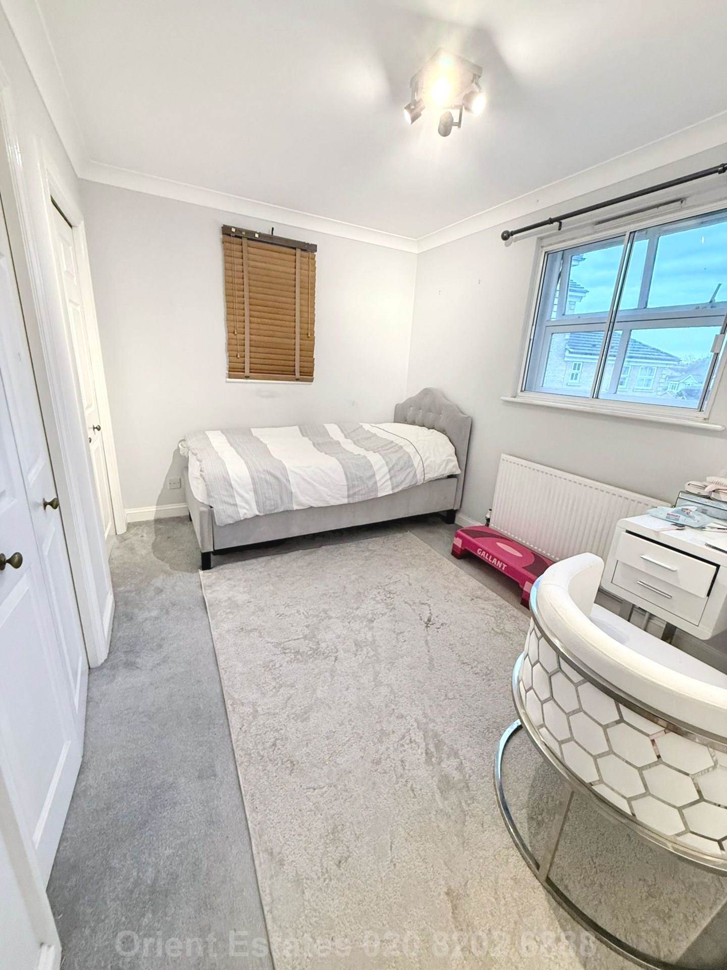 Lime Court, London, Image 5