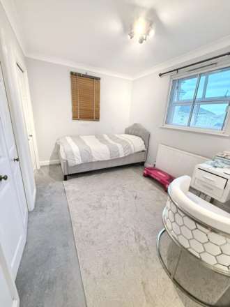 Lime Court, London, Image 5