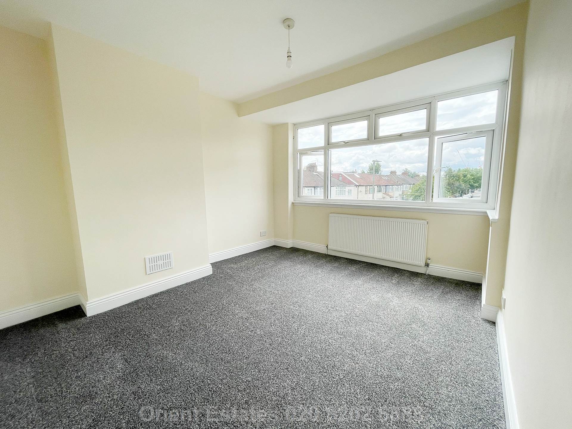Brent Park Road, London, Image 5