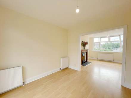 Brent Park Road, London, Image 2