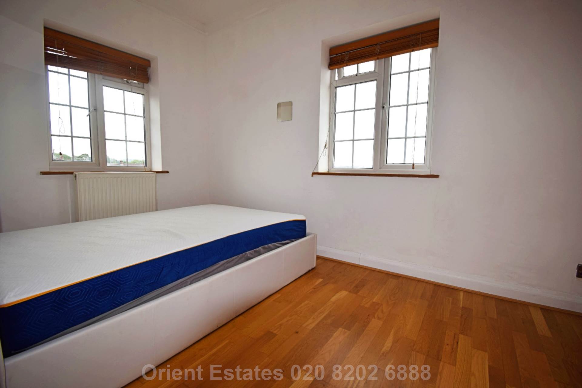Vivian Avenue, Hendon Central, Image 6