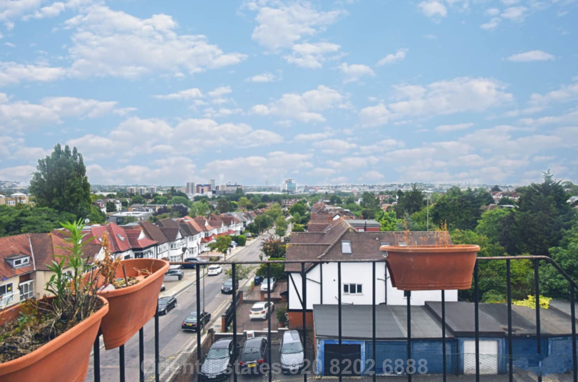 Vivian Avenue, Hendon Central, Image 8