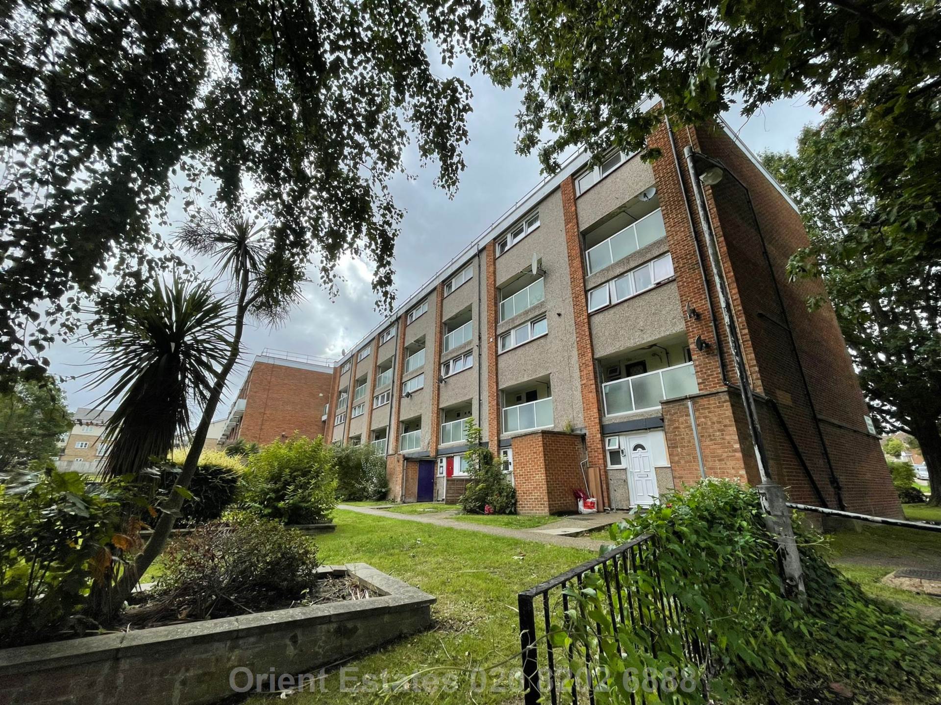 Belle Vue Estate, Hendon, Image 1