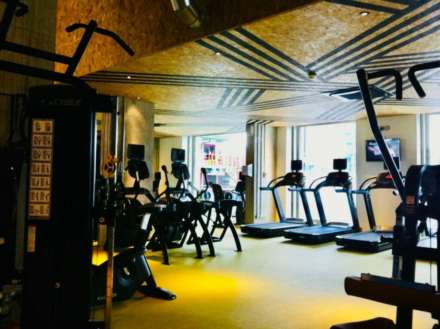 Oakland Quay, London, Image 11