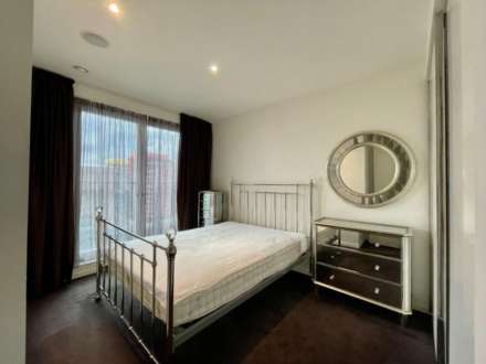 Oakland Quay, London, Image 4