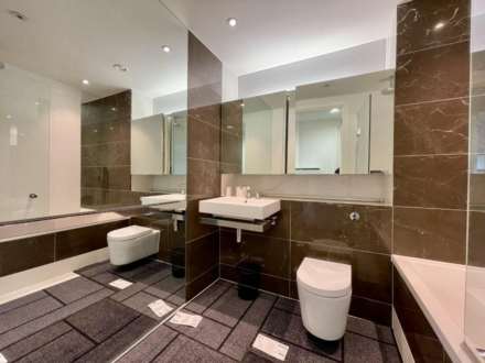 Oakland Quay, London, Image 6