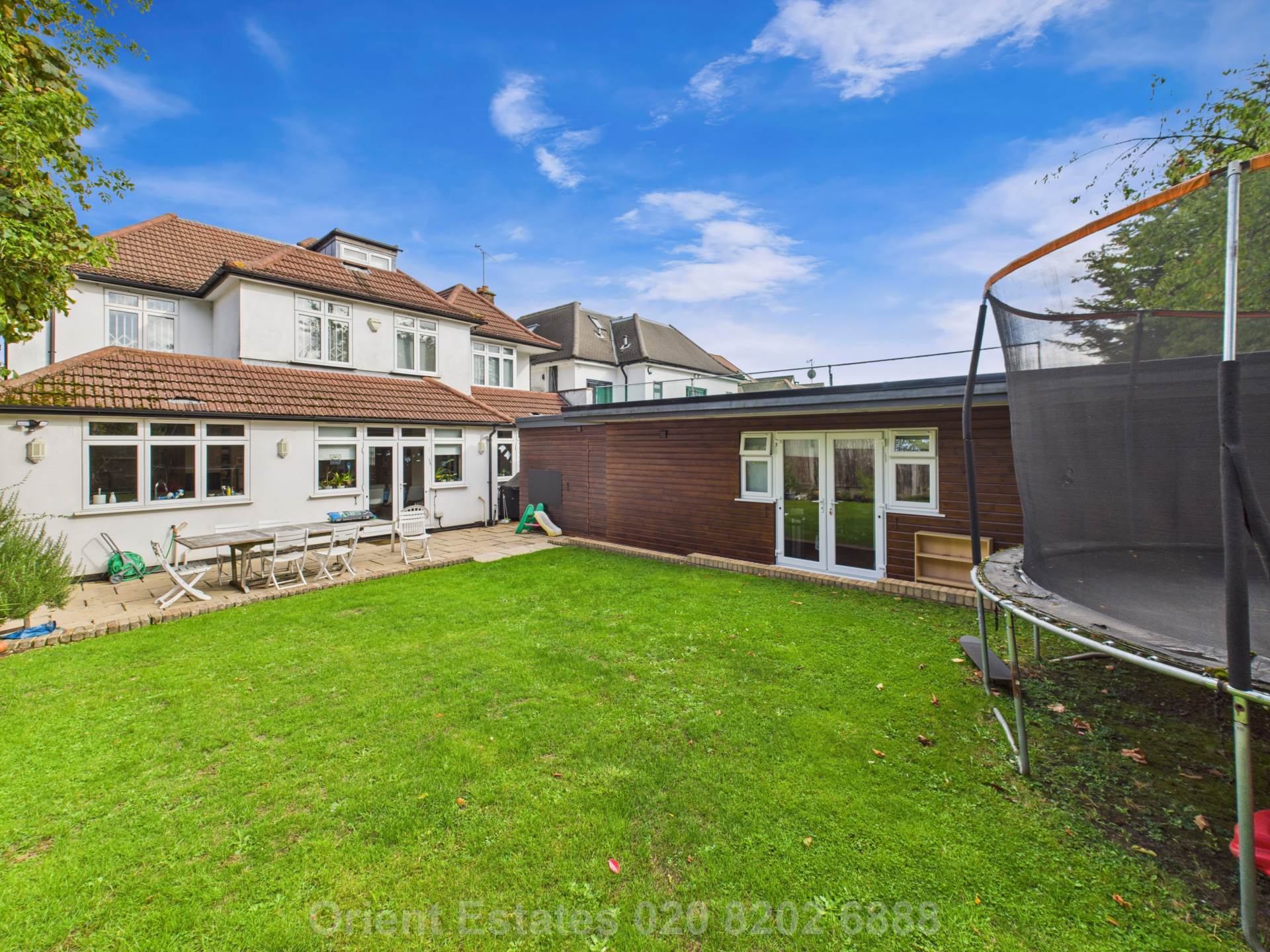 Allington Road, London, Image 10